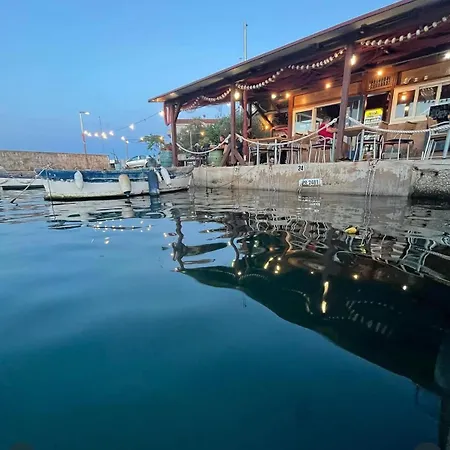 Sea Breeze - Beachfront Kali