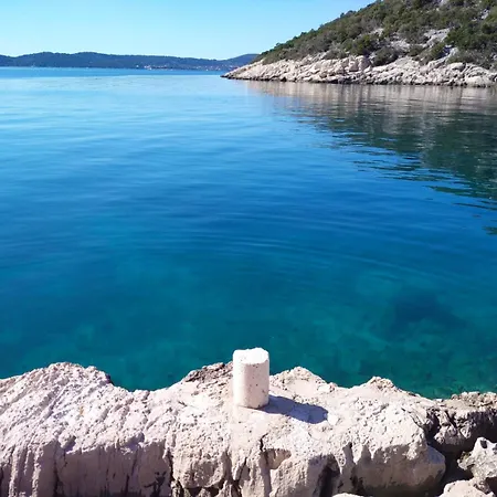 Sea Breeze - Beachfront Lejlighed Kali