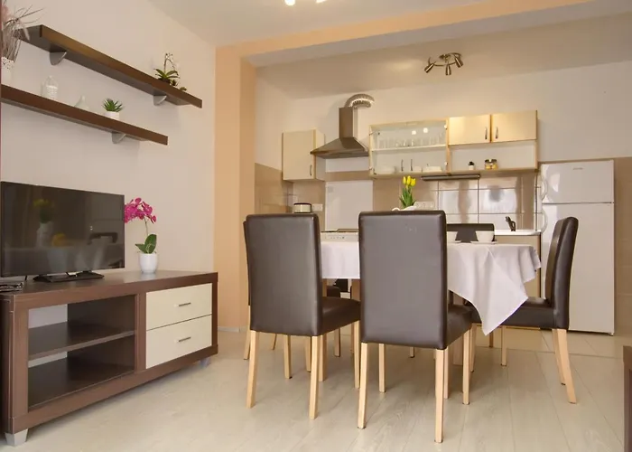 Apartman Sea Breeze - Beachfront