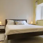 Sea Breeze - Beachfront Kali