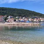Sea Breeze - Beachfront * Kali